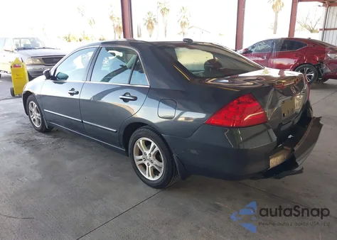 2006 Honda Accord 2.4 Ex z USA, uszkodzony, nr VIN 1HGCM56896A159261